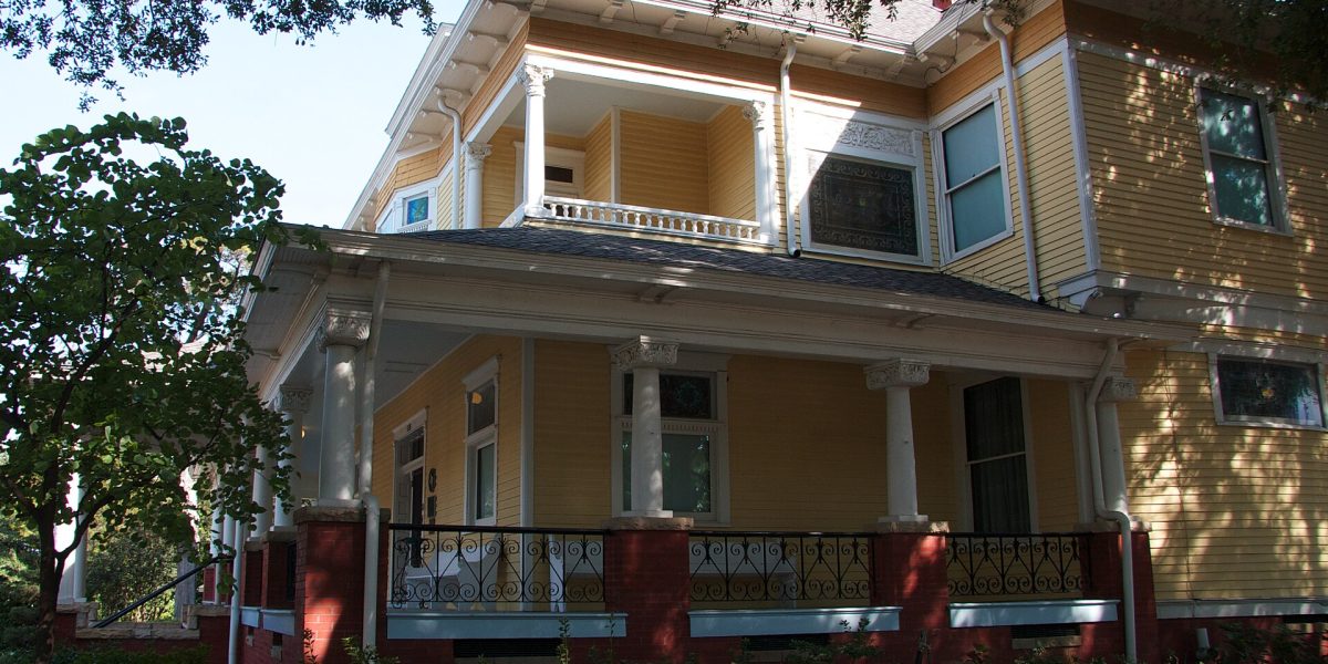 Home airtightness technology — house wrap
