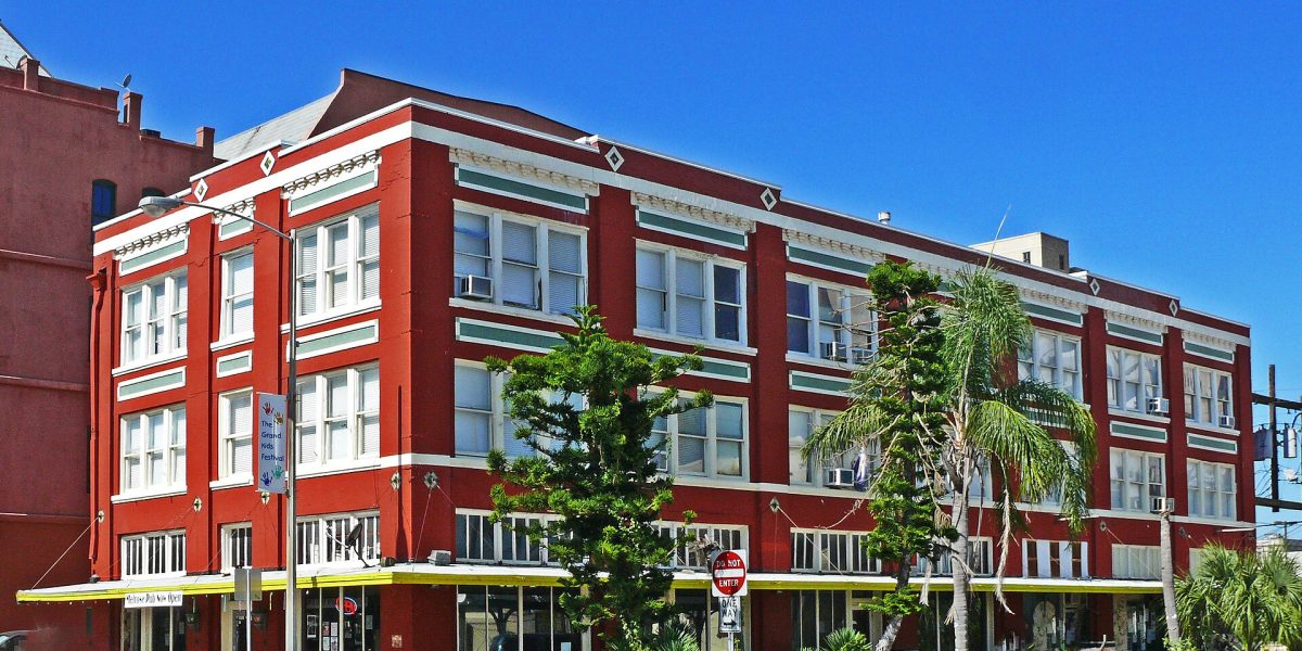 Renting — apartment building