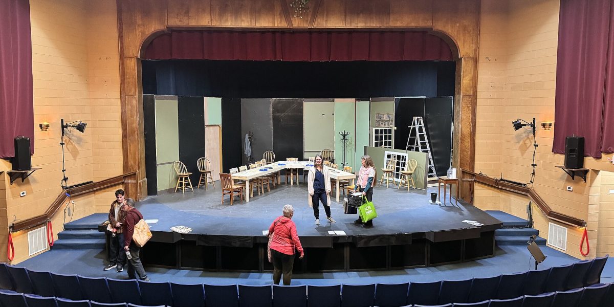 Live theatre — theatre stage
