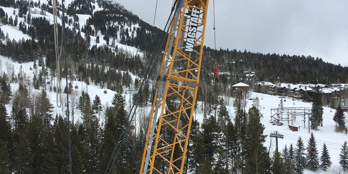 Construction costs — crane construction