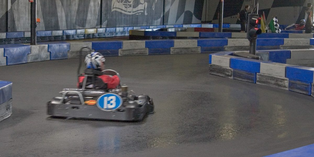 Kart racing — kart racing