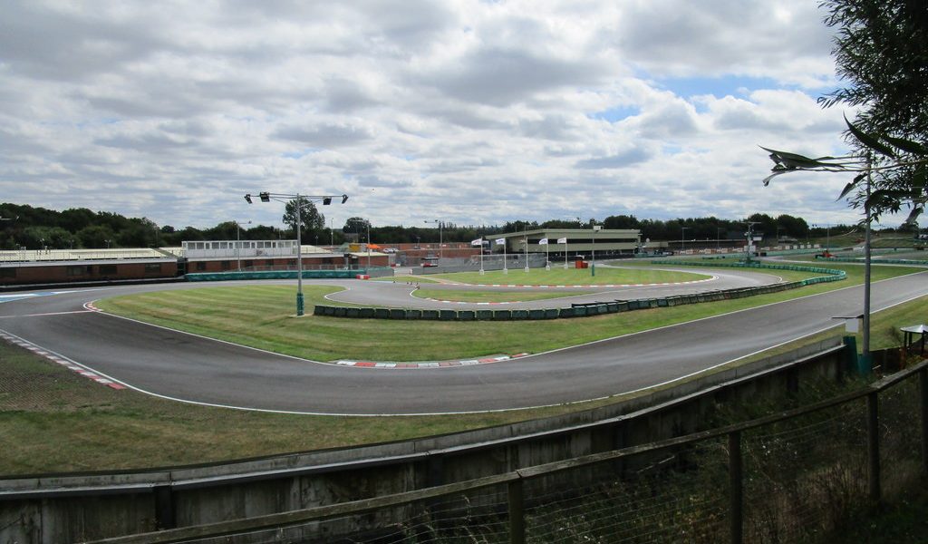 Kart racing — kart circuit